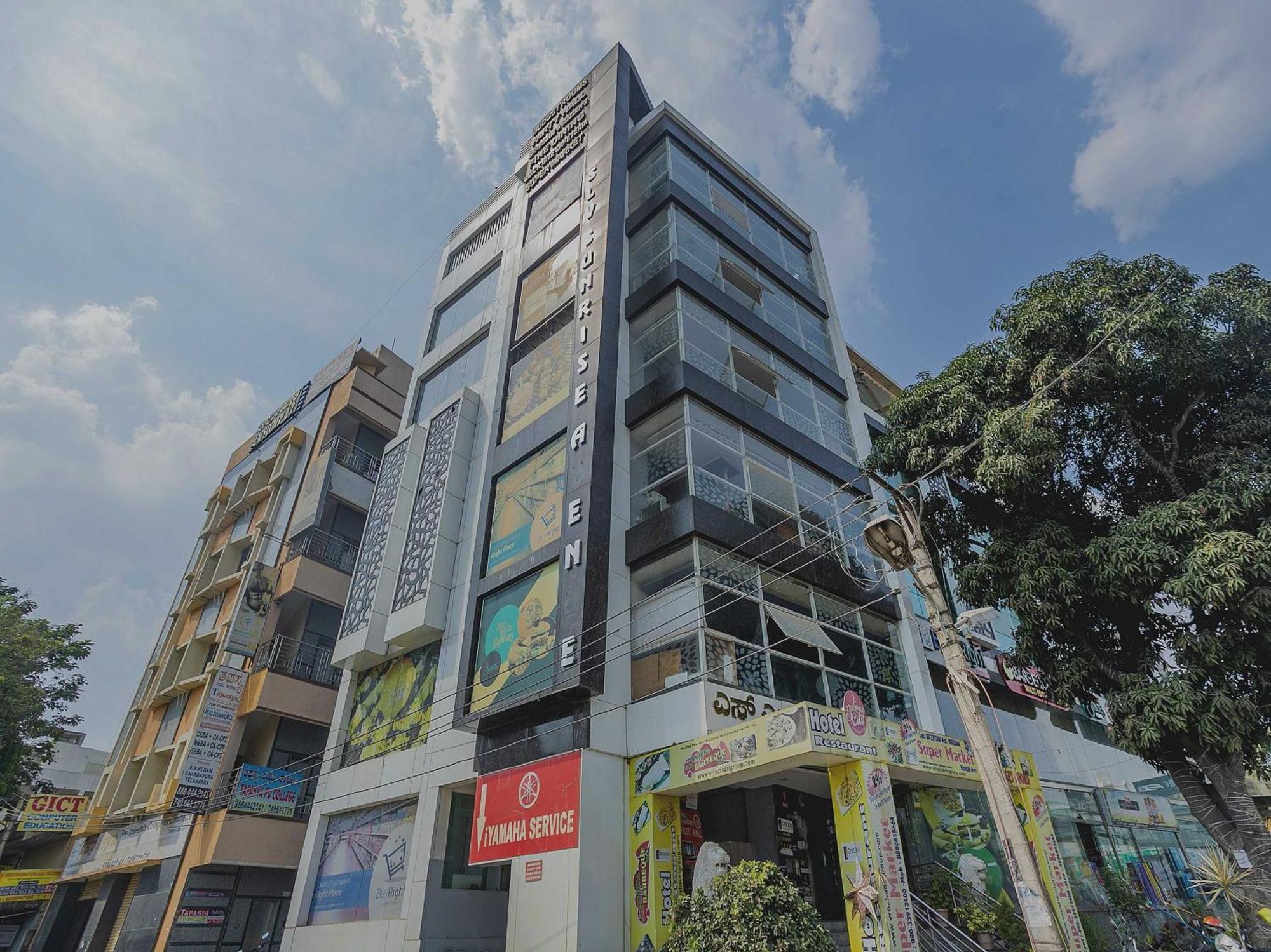 Super Collection O Indian Suites Near Sitara Restaurant Bangalore Exterior photo